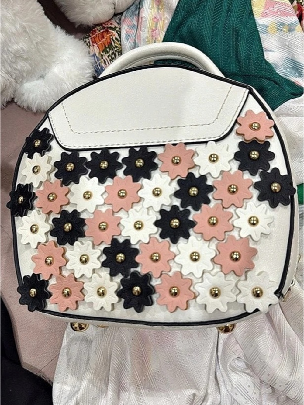 Floral Shoulder Bag in White & Black Like New